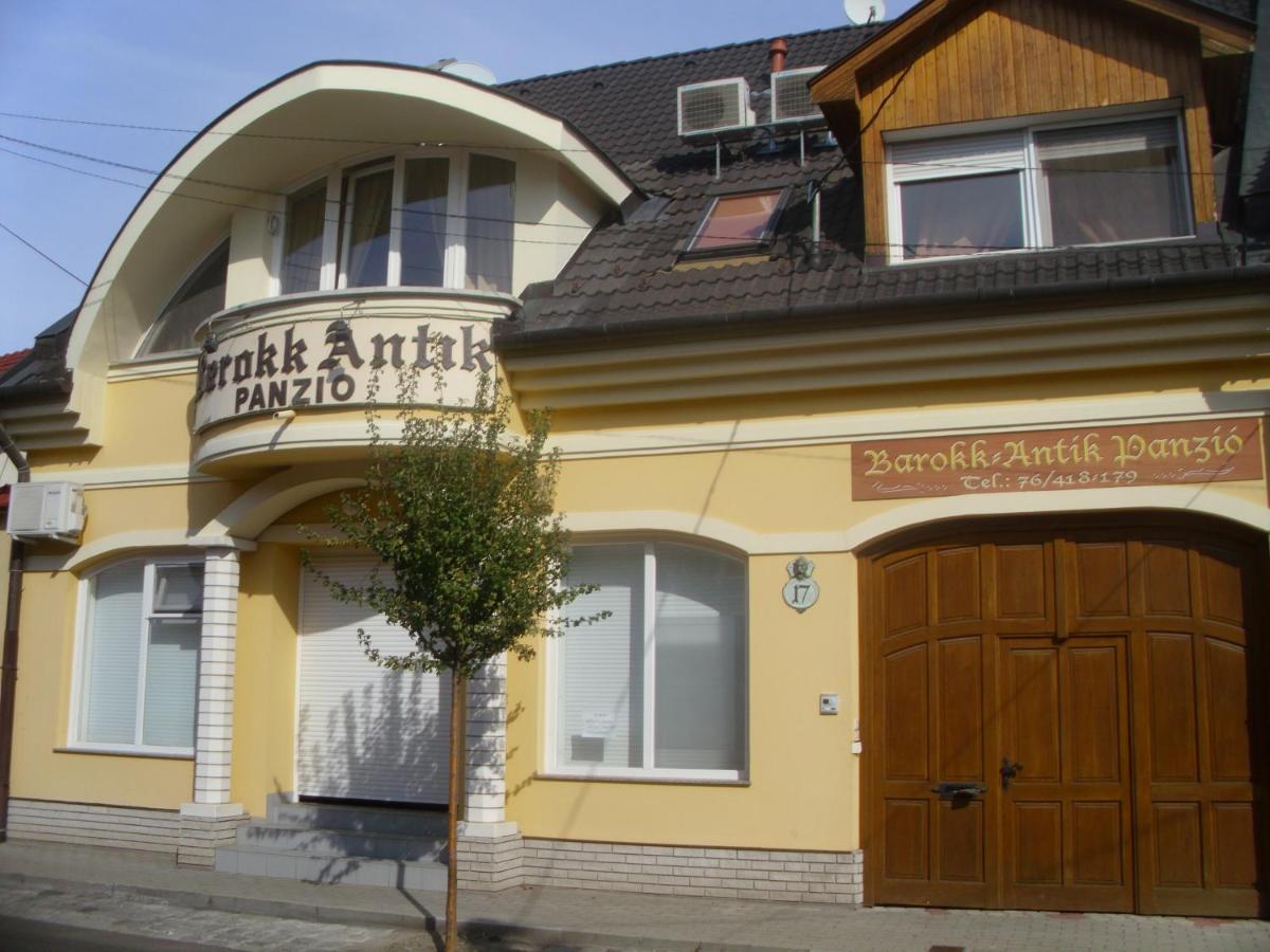 Barokk Antik Guest House Кечкемет Экстерьер фото